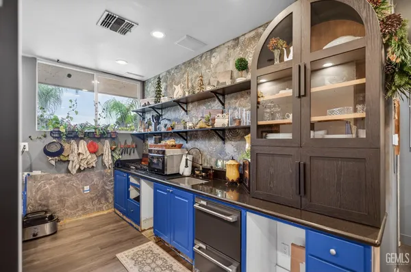 $1,100,000 | Undisclosed Address, Bakersfield, CA 93312