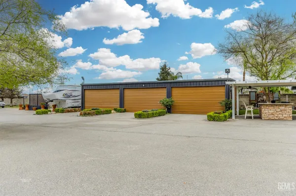 $1,100,000 | Undisclosed Address, Bakersfield, CA 93312