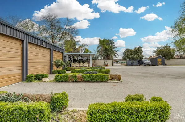 $1,100,000 | Undisclosed Address, Bakersfield, CA 93312