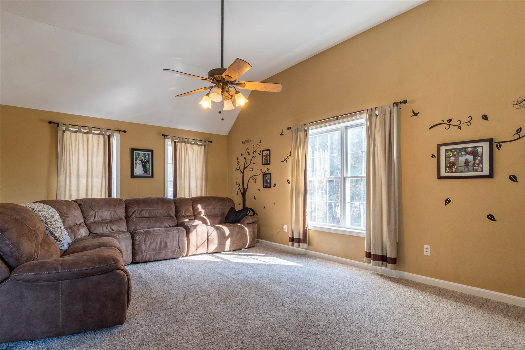 203 Christie Road New Boston, NH 03070 - Photo 14 of 27