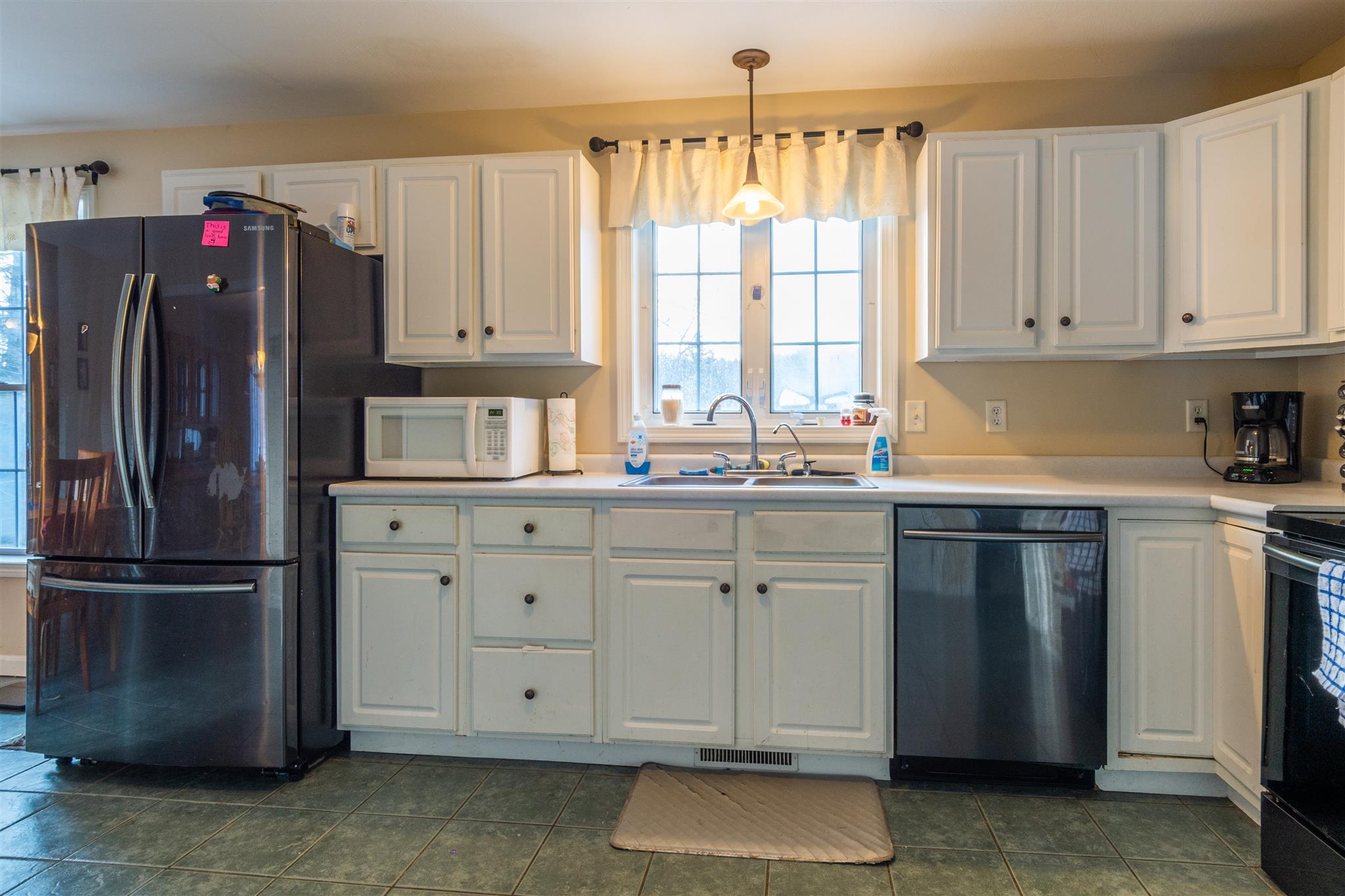 203 Christie Road New Boston, NH 03070 - Photo 4 of 27