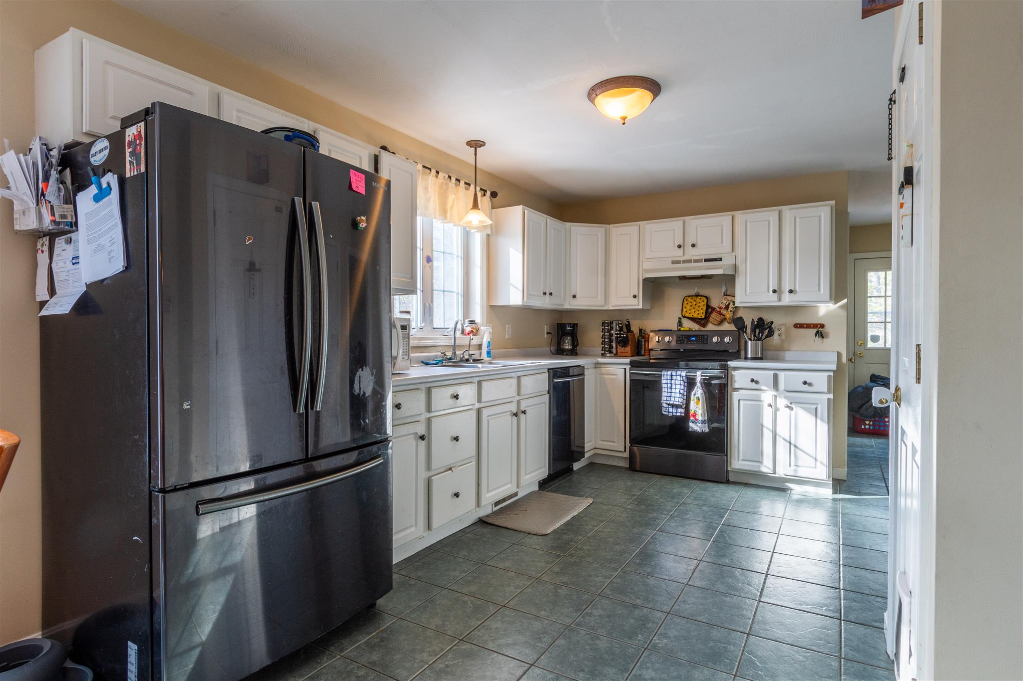 203 Christie Road New Boston, NH 03070 - Photo 6 of 27