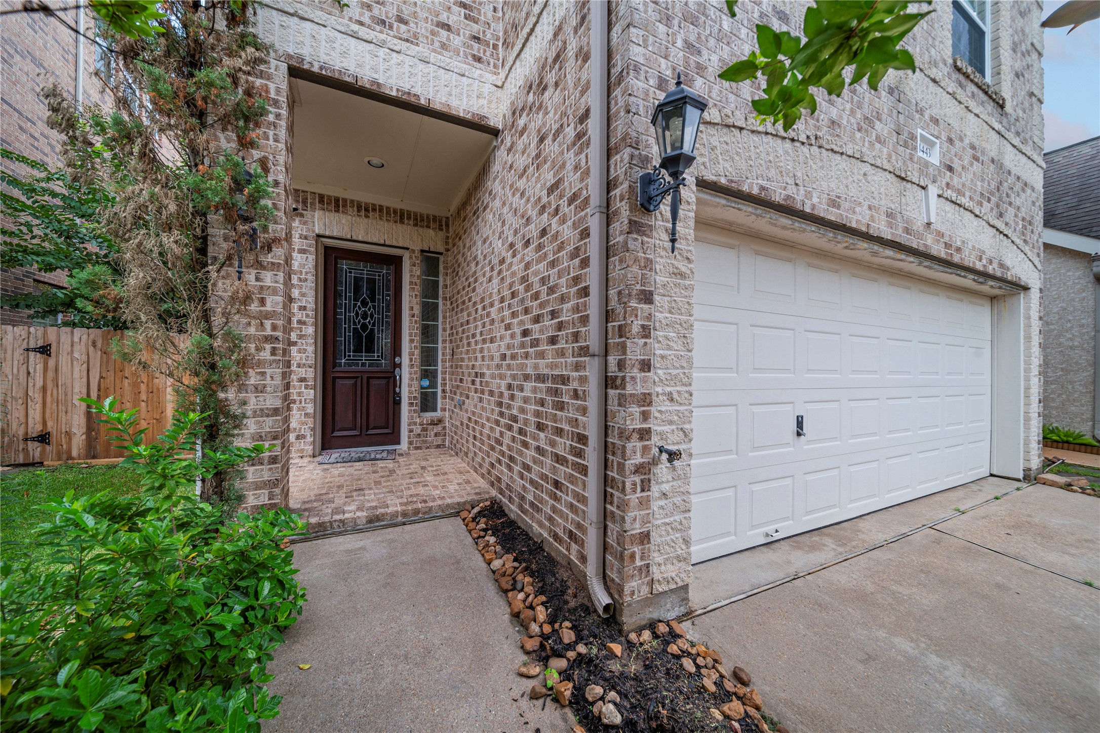 14443 Basalt Lane Houston, TX 77077 - Photo 2 of 39 a backyard of a house