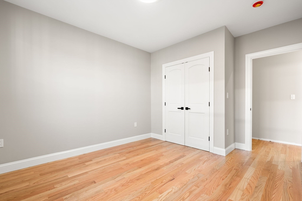 19 Vine Street, Unit 3 Weymouth, MA 02188 - Photo 11 of 18