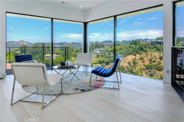 $25,000 | 9653 Highridge Drive, Beverly Hills, CA 90210