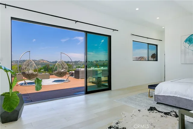 $25,000 | 9653 Highridge Drive, Beverly Hills, CA 90210