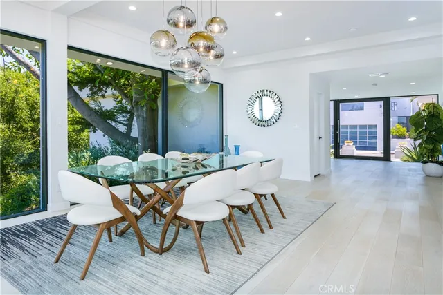 $25,000 | 9653 Highridge Drive, Beverly Hills, CA 90210