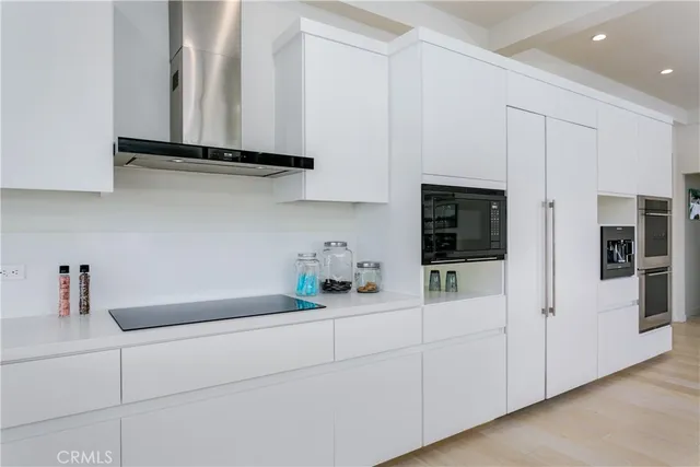 $25,000 | 9653 Highridge Drive, Beverly Hills, CA 90210