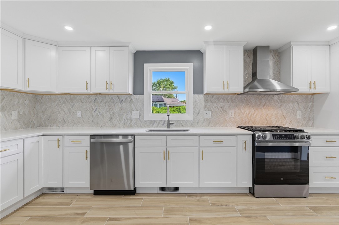 10 Wagon Wheel Lane Woonsocket, RI 02895 - Photo 40 of 50