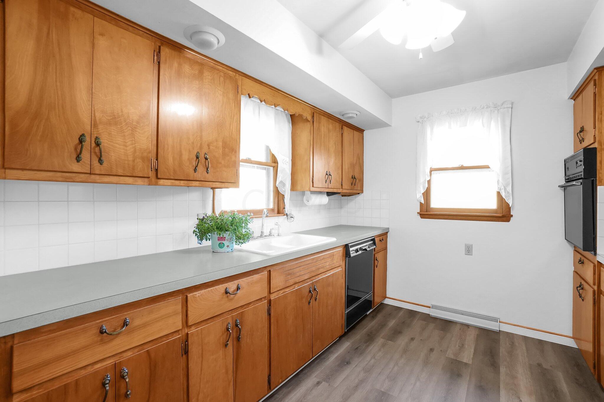 2105 Stringtown Road Northeast Lancaster, OH 43130 - Photo 16 of 45 web_DSC04472