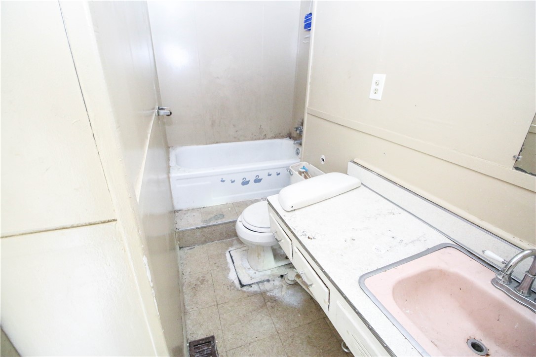 163 Spencer Street Rochester, NY 14608 - Photo 18 of 19