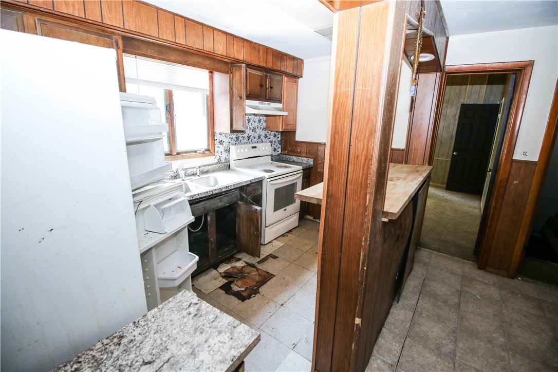 163 Spencer Street Rochester, NY 14608 - Photo 6 of 19