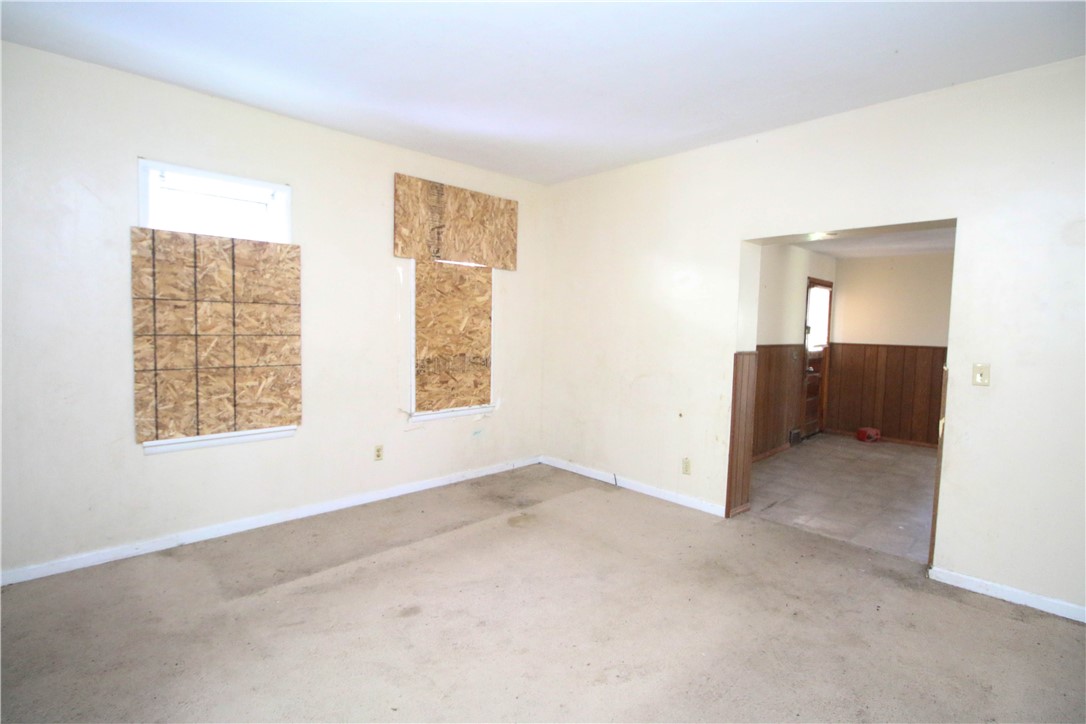 163 Spencer Street Rochester, NY 14608 - Photo 8 of 19