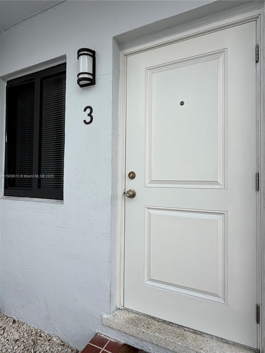 600 Southwest 10th Street, Unit 3 Miami, FL 33130 - Photo 15 of 17 a view of door
