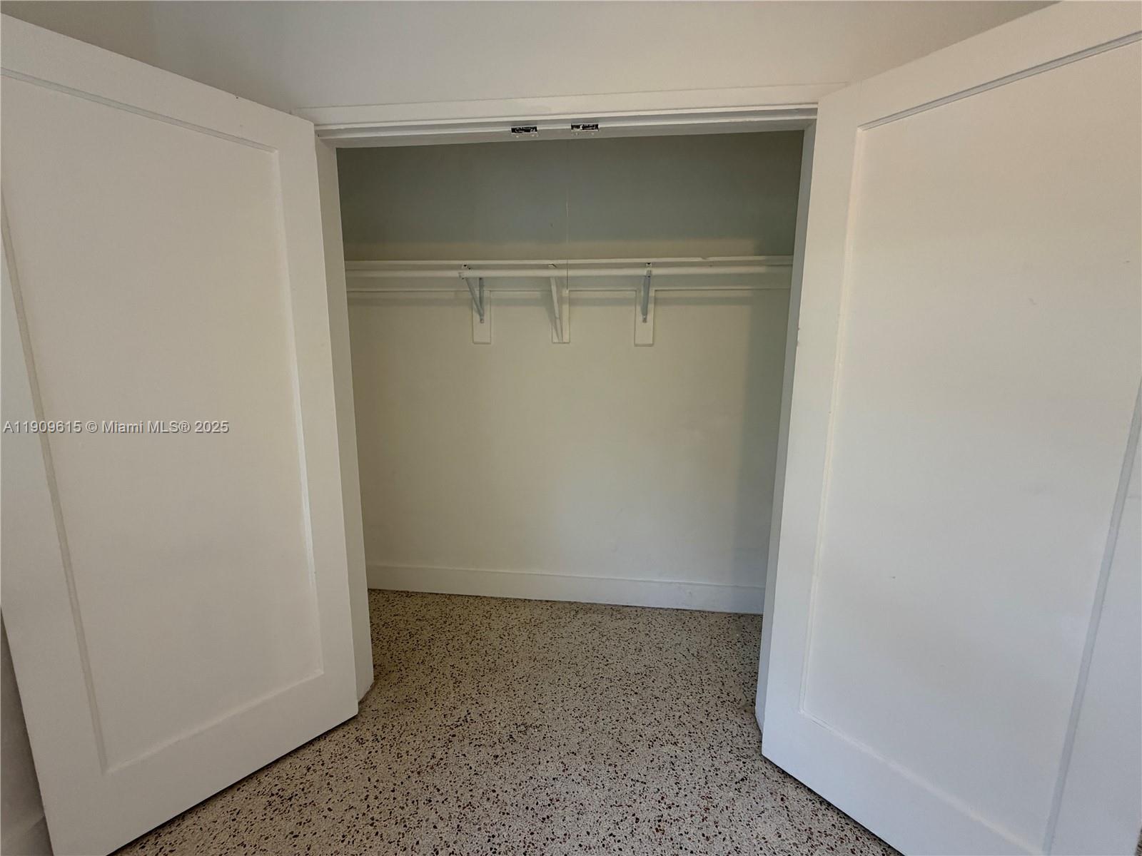 600 Southwest 10th Street, Unit 3 Miami, FL 33130 - Photo 7 of 17 a view of small space