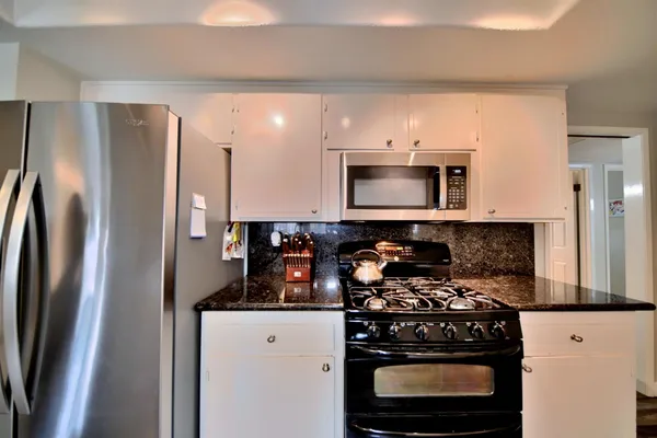 $639,000 | 403 Curtwood Court, Manteca, CA 95336