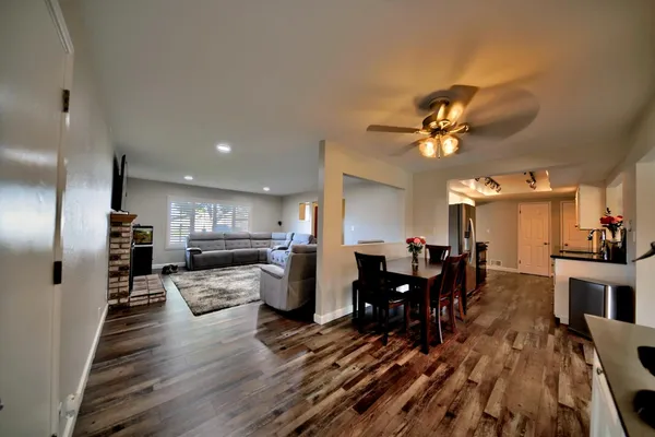$639,000 | 403 Curtwood Court, Manteca, CA 95336