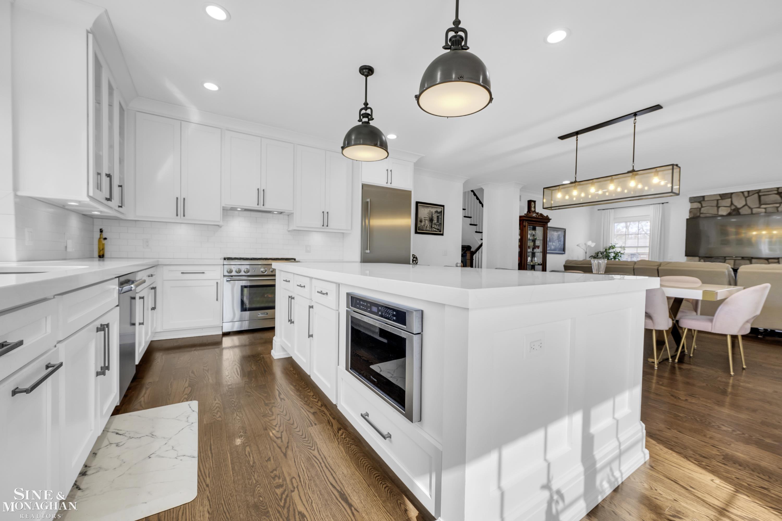 1071 North Renaud Road Grosse Pointe Woods, MI 48236 - Photo 11 of 59