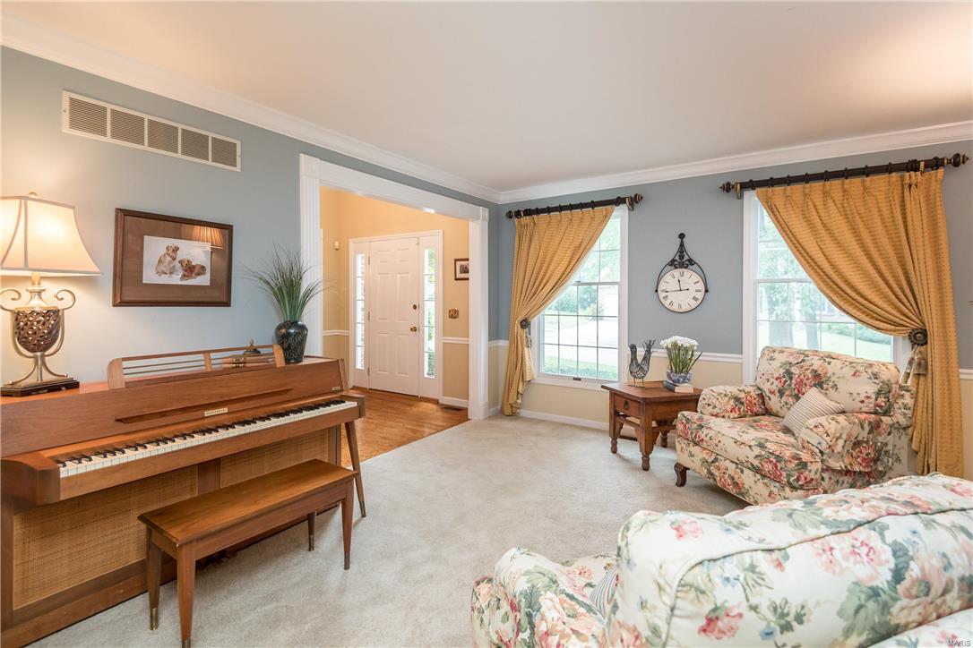 15714 Trapp Ridge Court Chesterfield, MO 63017 - Photo 12 of 41 Gallery Image 12