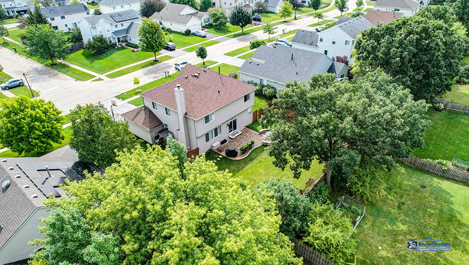 788 North Overlook Trail Round Lake, IL 60073 - Photo 39 of 45 an aerial view of a house with a yard and swimming pool
