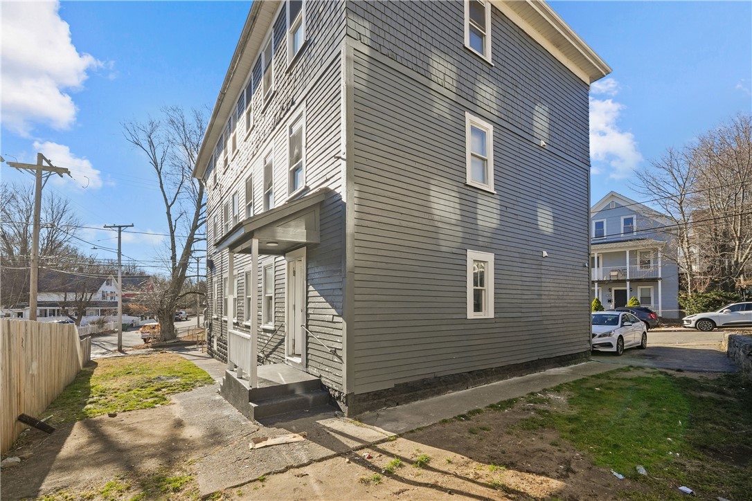 287 Mason Street Woonsocket, RI 02895 - Photo 39 of 40