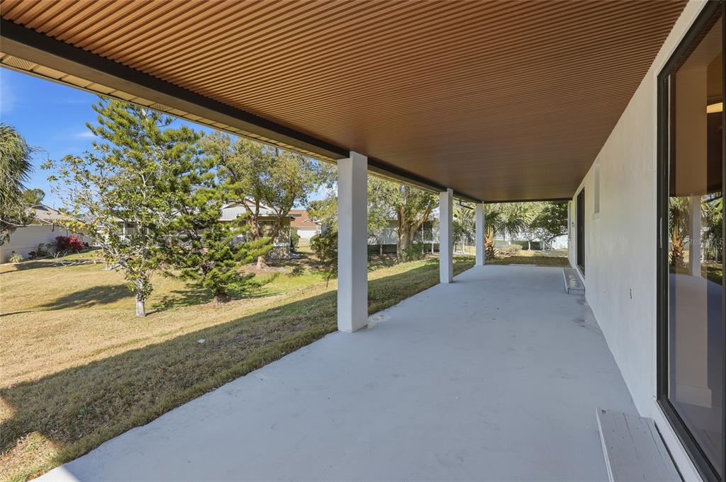 1325 Riverside Drive Tarpon Springs, FL 34689 - Photo 32 of 37