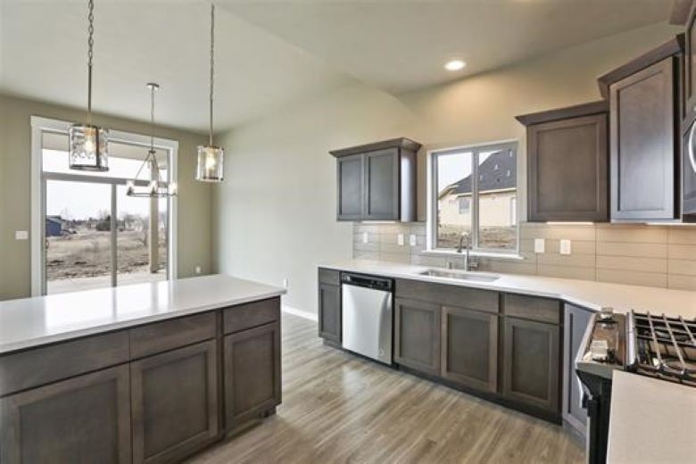 918 East Handy Road Colbert, WA 99005 - Photo 4 of 12