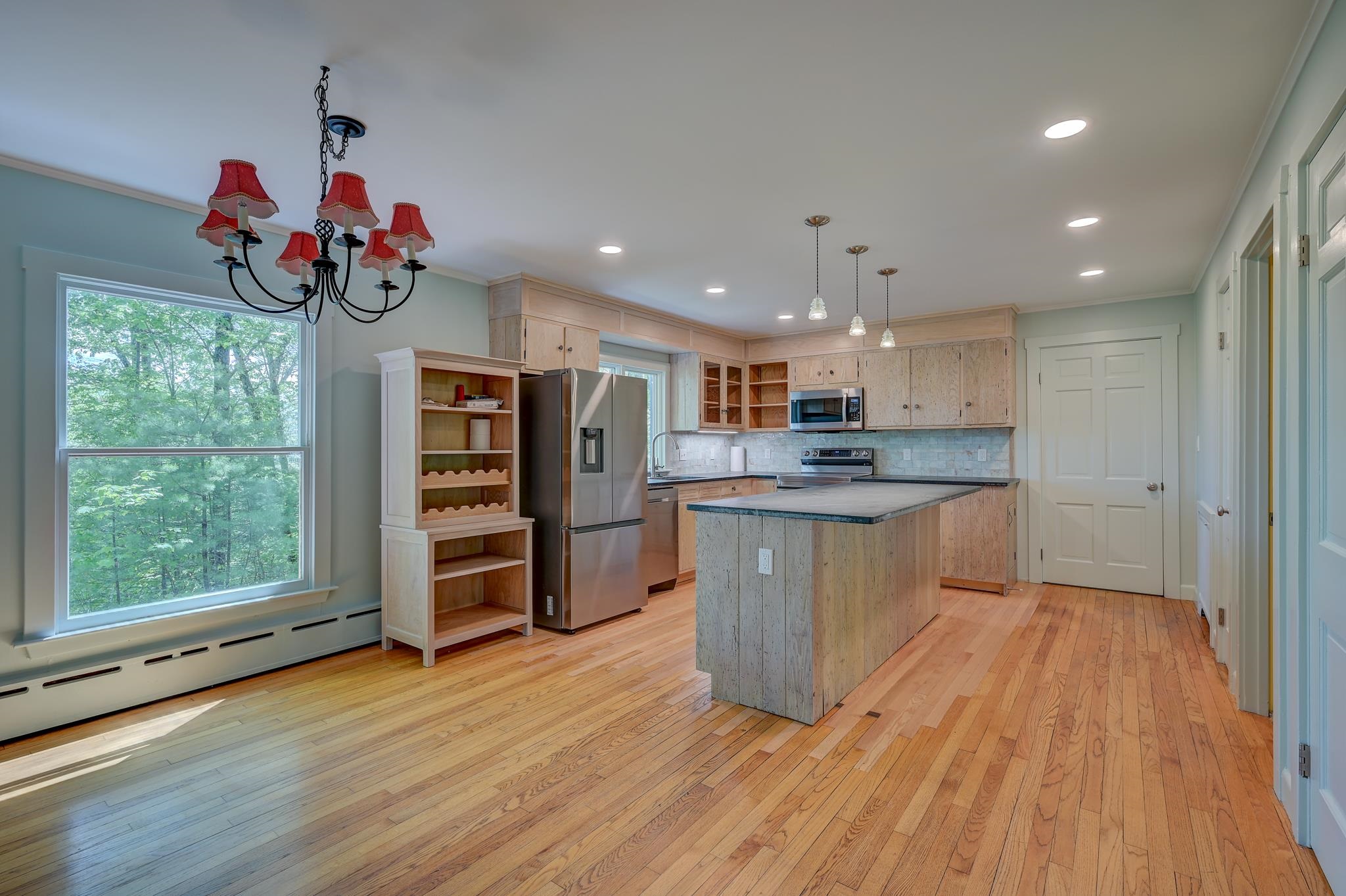 236 Birch Hill Road Conway, NH 03860 - Photo 4 of 53