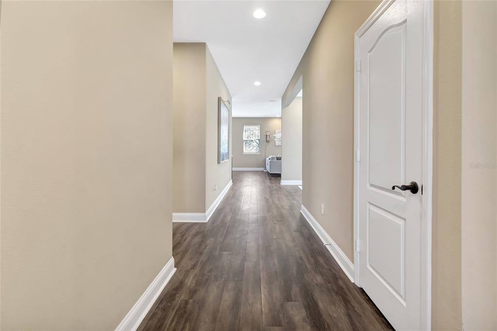 549 Champion Ridge Drive Daytona Beach, FL 32124 - Photo 2 of 21