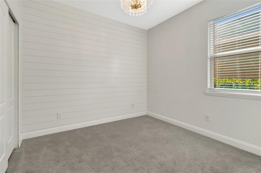 549 Champion Ridge Drive Daytona Beach, FL 32124 - Photo 3 of 21