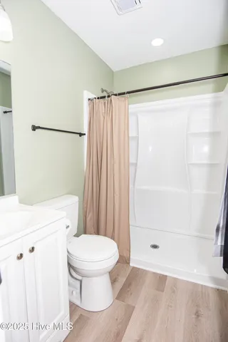 $270,000 | 405 Thomas Drive, Jacksonville, NC 28546