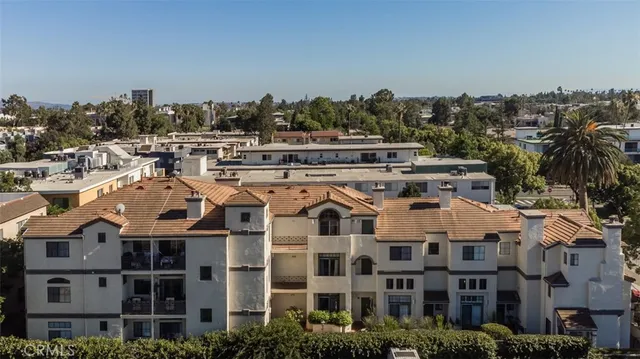 a picture of city view