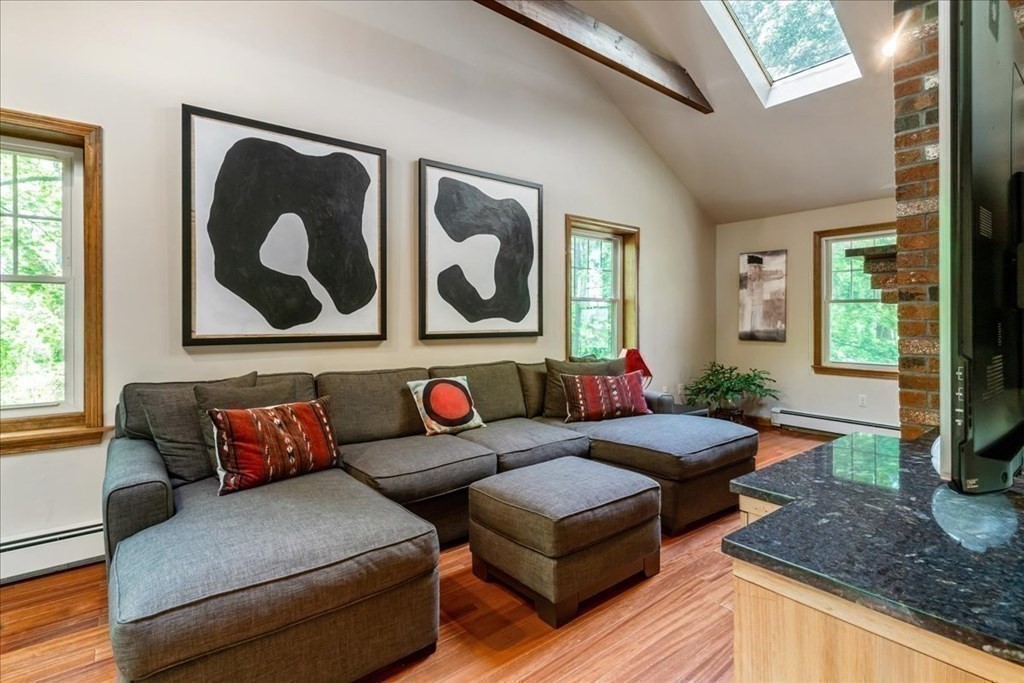 144 Payson Road Brookline, MA 02467 - Photo 11 of 34