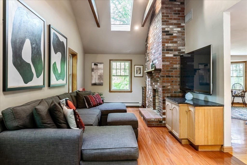 144 Payson Road Brookline, MA 02467 - Photo 12 of 34