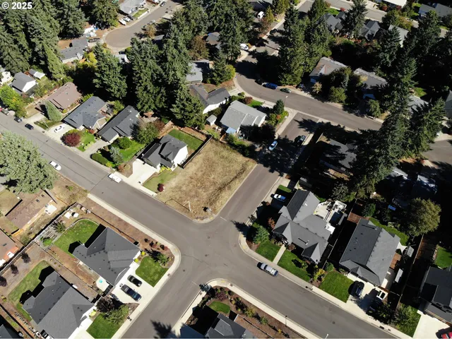 $85,000 | 0 10th Street, Veneta, OR 97487