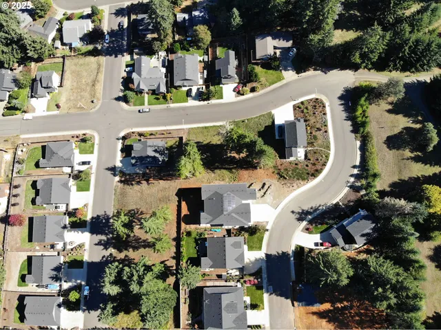 $85,000 | 0 10th Street, Veneta, OR 97487