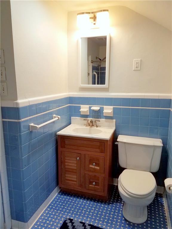 327 Sleepy Hollow Road Pittsburgh, PA 15228 - Photo 23 of 25 Gallery Image 23