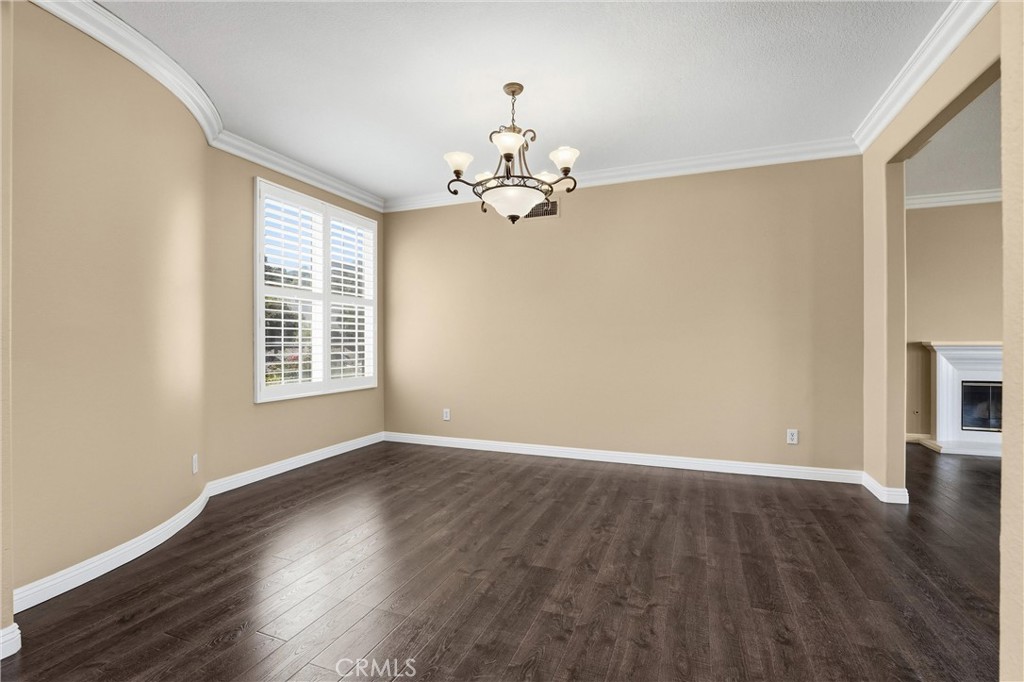 950 Manor Way Corona, CA 92882 - Photo 10 of 80