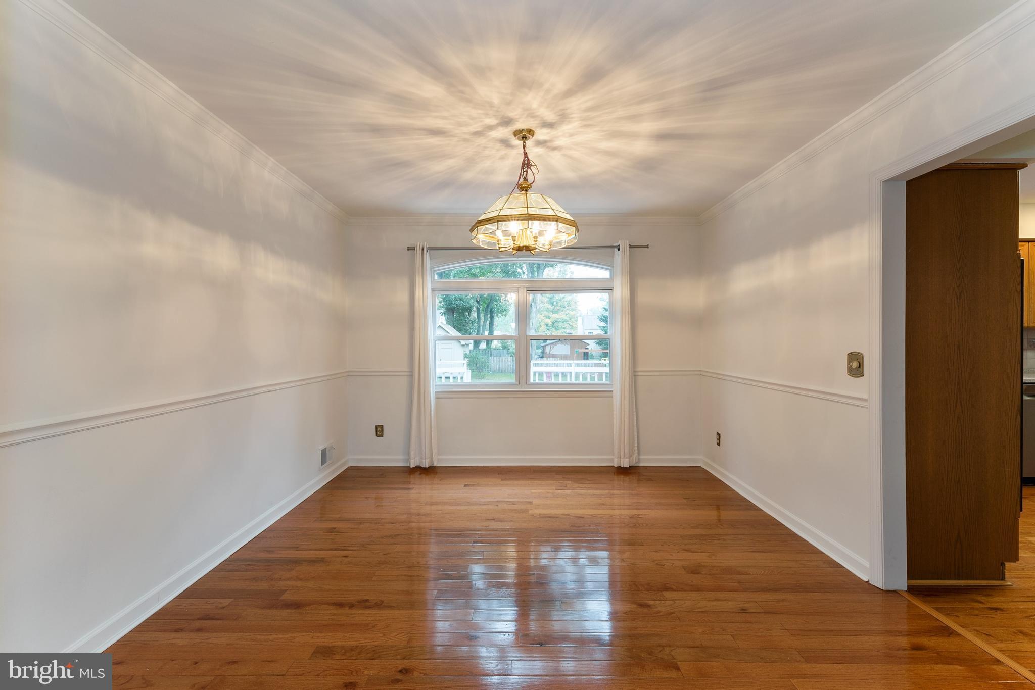 8 Millstone Road Princeton Junction, NJ 08550 - Photo 14 of 37