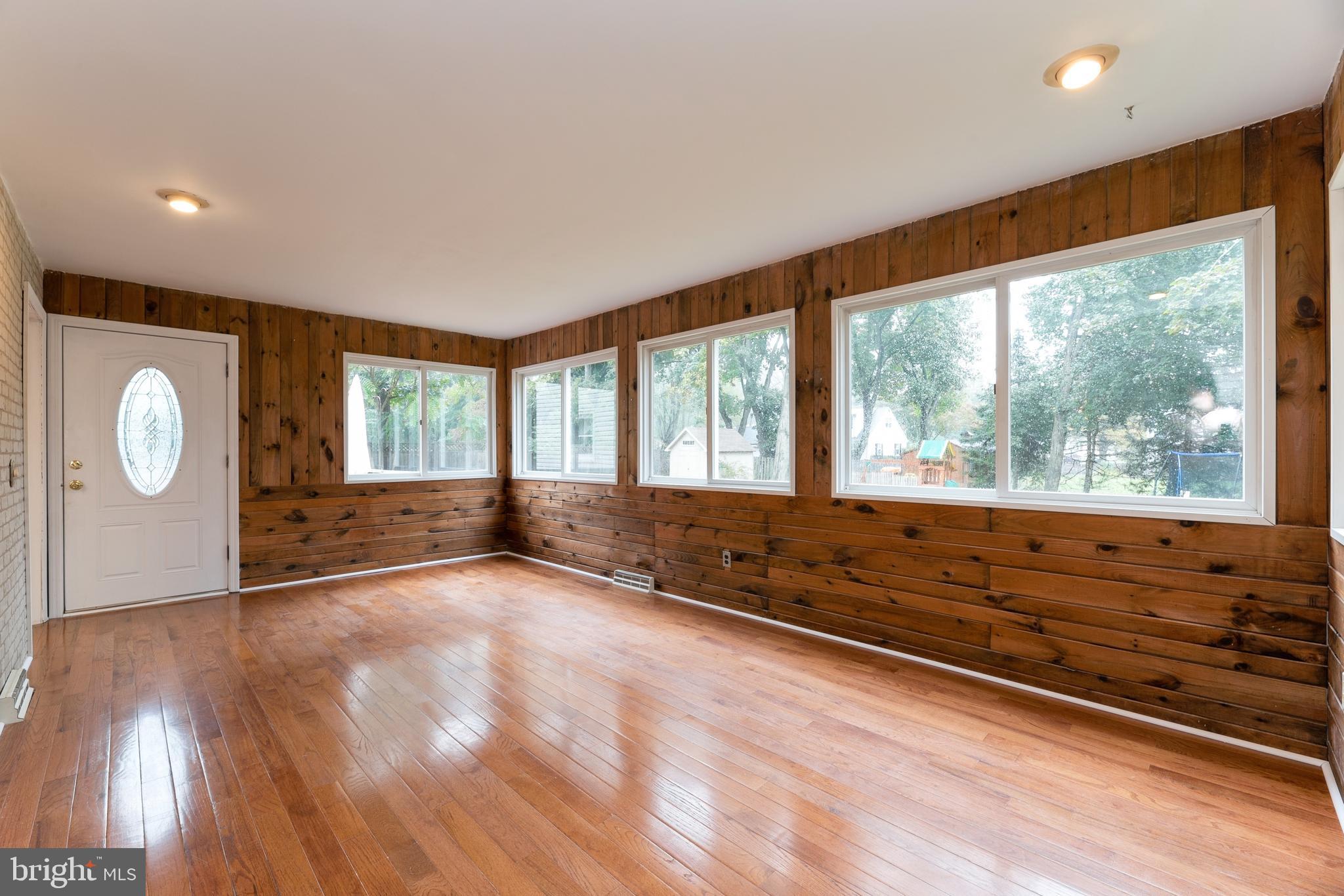 8 Millstone Road Princeton Junction, NJ 08550 - Photo 22 of 37