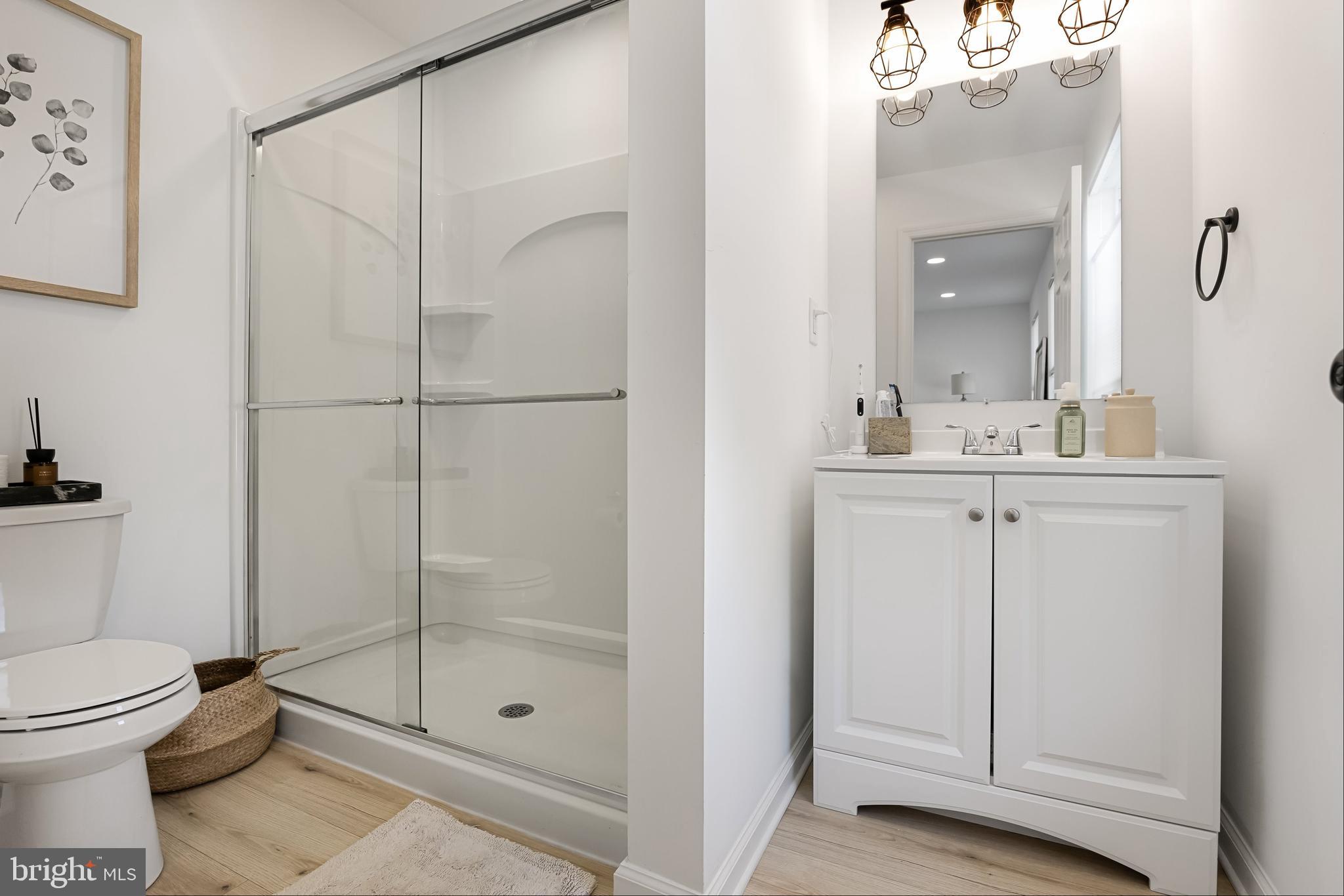 5 Ruby Avenue Sewell, NJ 08080 - Photo 20 of 43 Primary bathroom