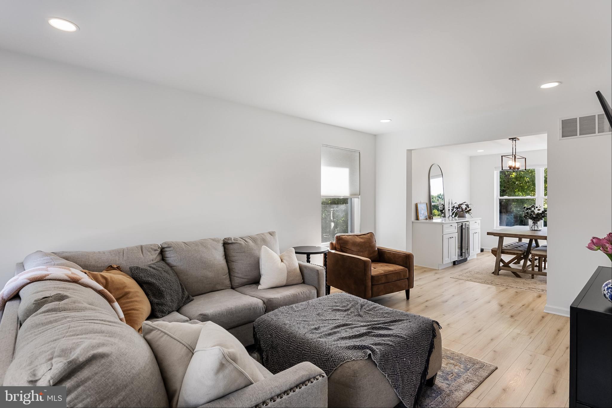 5 Ruby Avenue Sewell, NJ 08080 - Photo 8 of 43