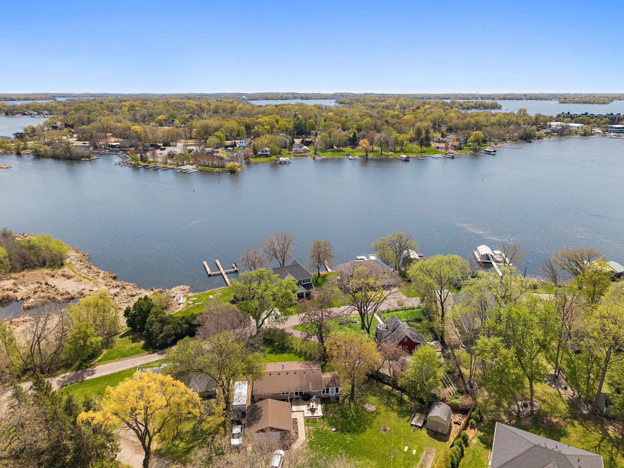 1921 Fagerness Point Road Wayzata, MN 55391 - Photo 9 of 11