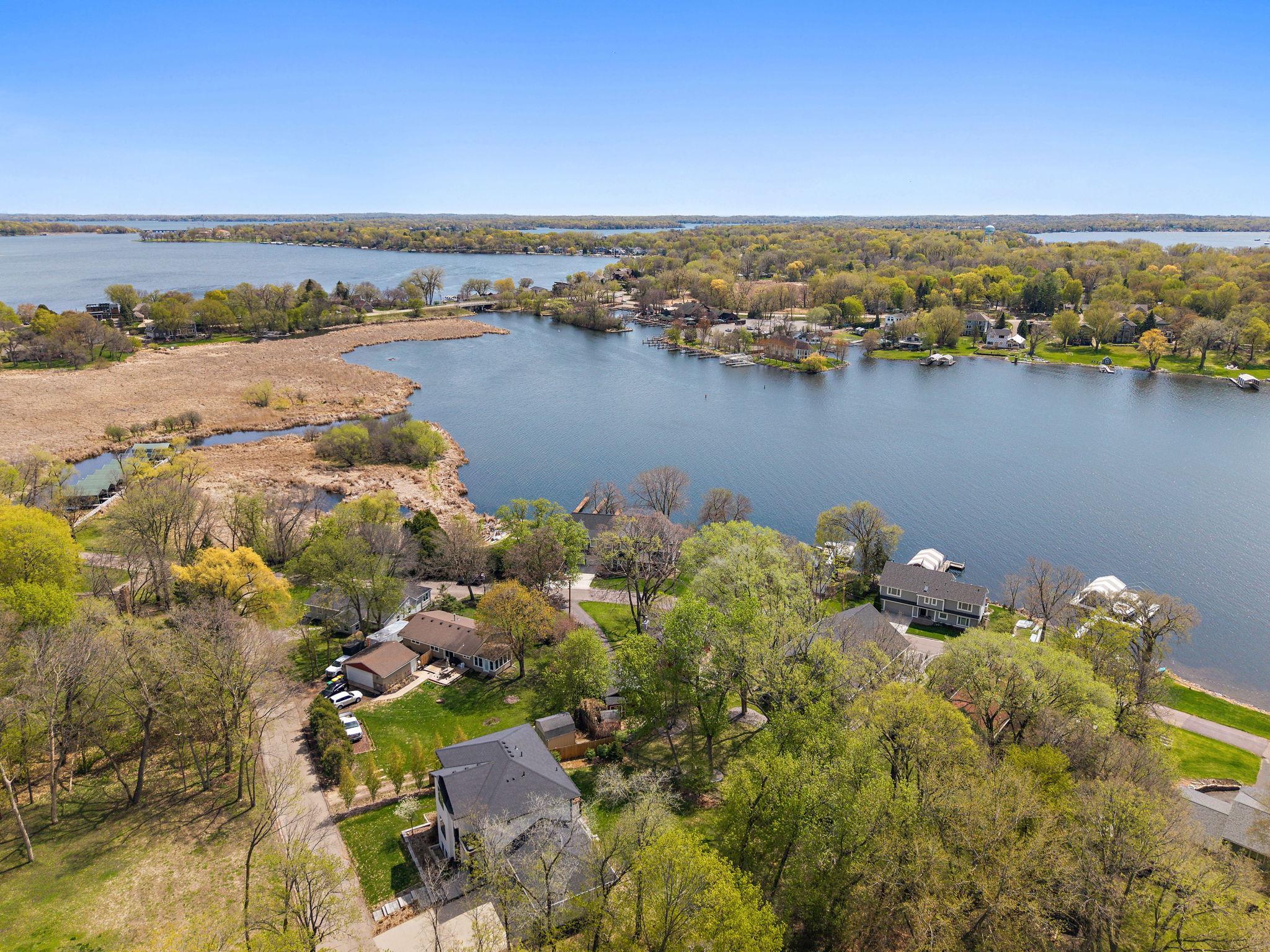 1921 Fagerness Point Road Wayzata, MN 55391 - Photo 10 of 11