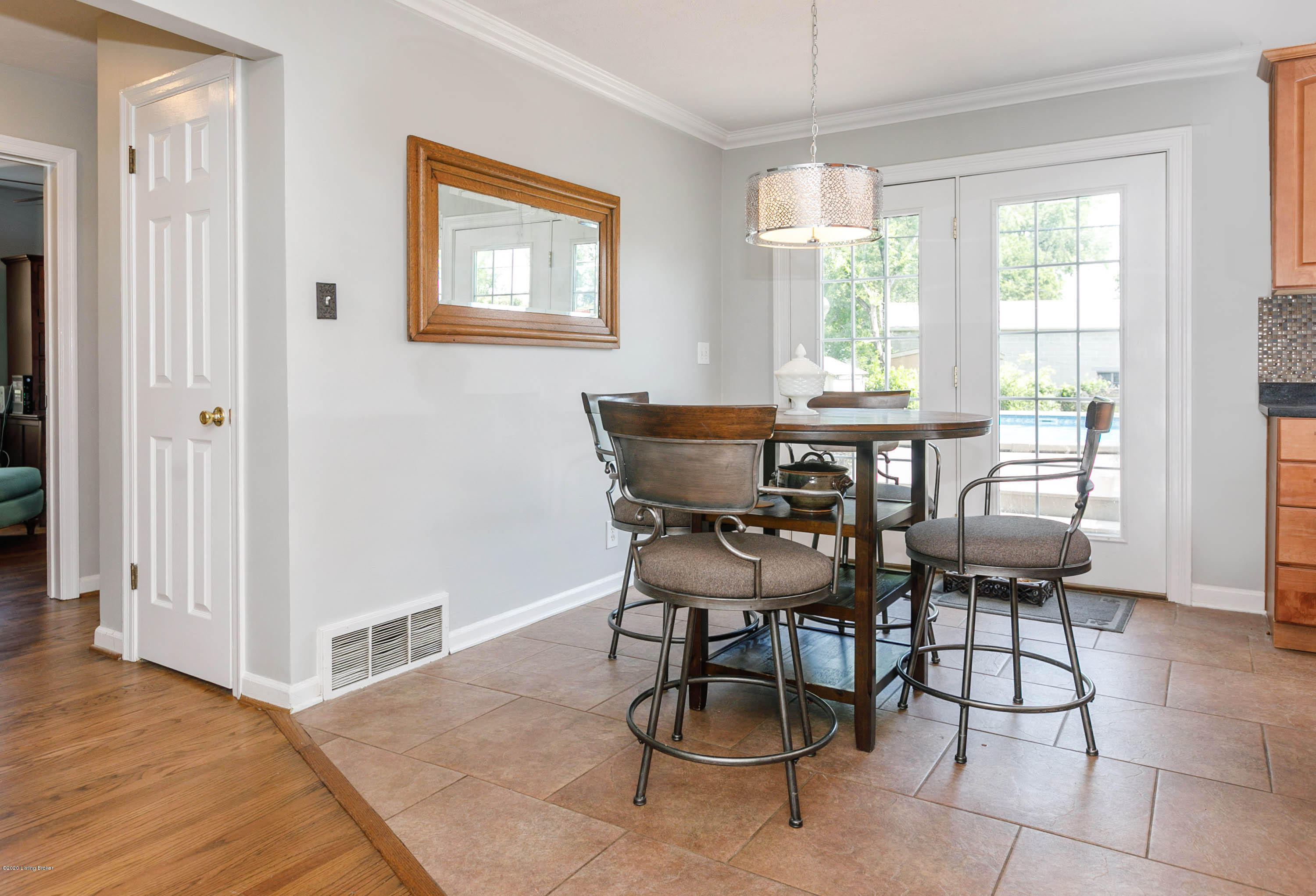 3211 Radiance Road Louisville, KY 40220 - Photo 12 of 36 012