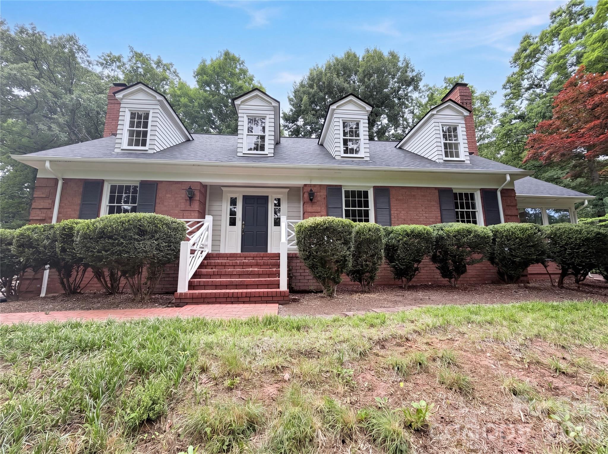 318 Valley Stream Road Statesville, NC 28677 - Photo 1 of 21 front view of a house with a yard