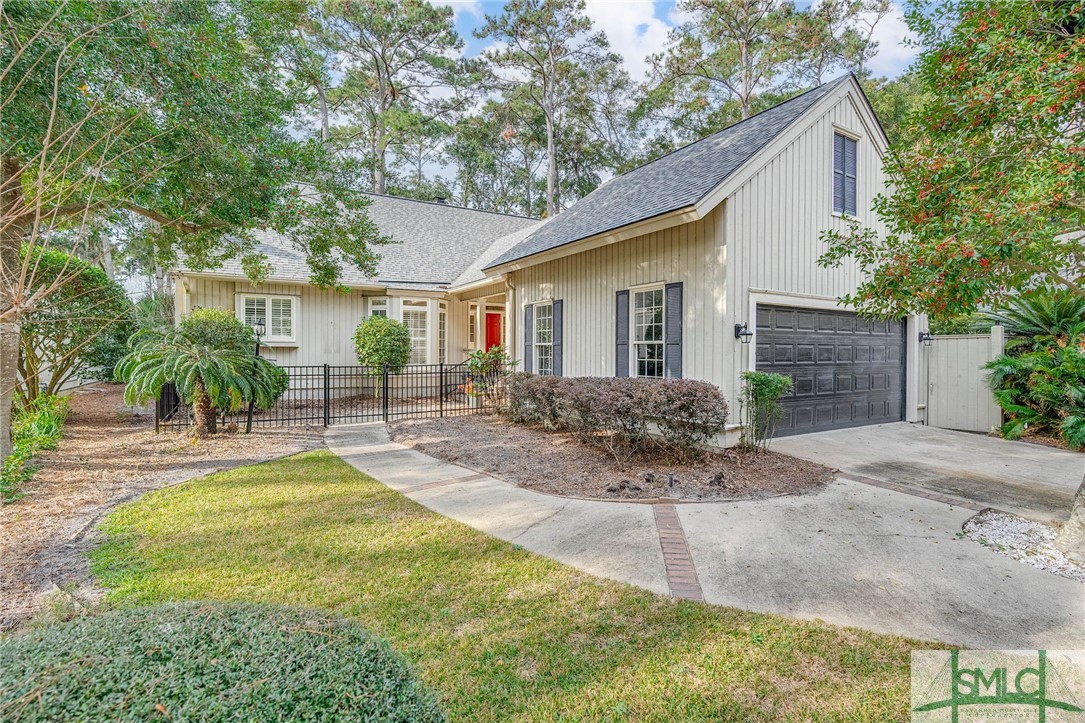 2 Half Moon Court Savannah GA 31411 Compass 2 Half Moon Court Savannah GA 31411 Compass