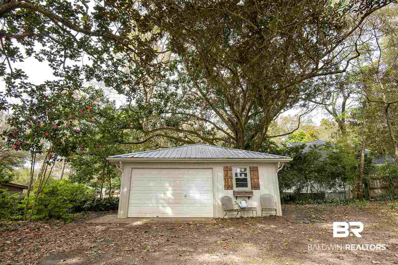 414 South Section Street Fairhope, AL 36532 - Photo 26 of 33
