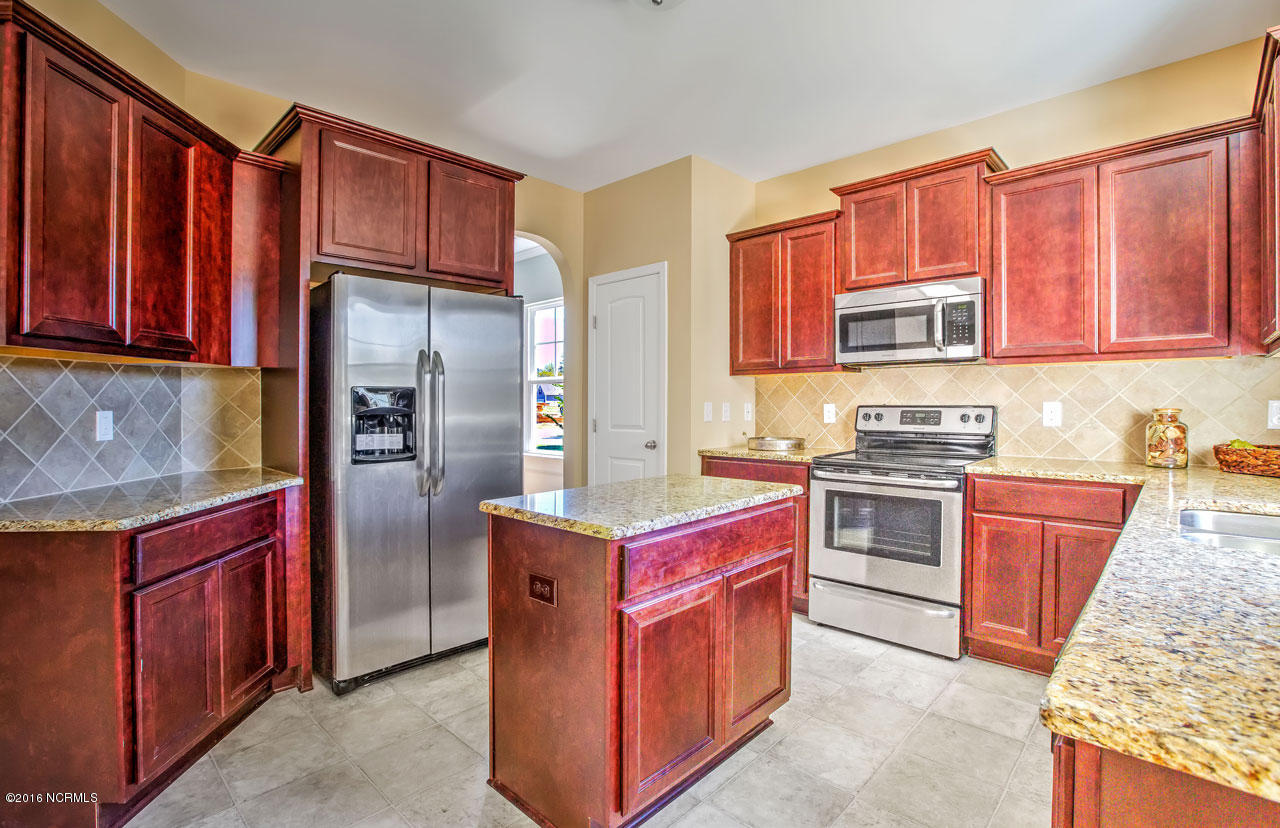 904 Heartwood Loop Road Leland, NC 28451 - Photo 10 of 33 528566-11