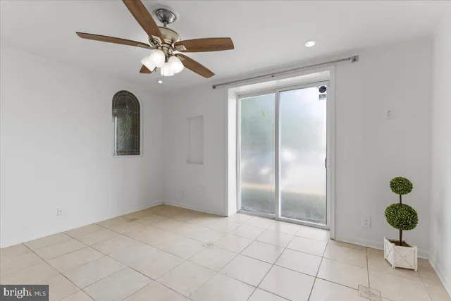 a view of an entryway